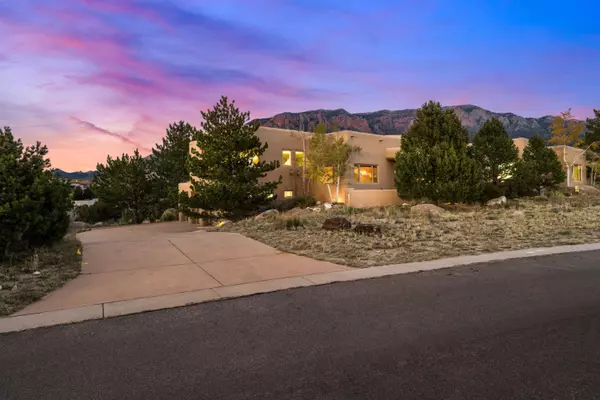 Albuquerque, NM 87111,13415 Quaking Aspen PL NE