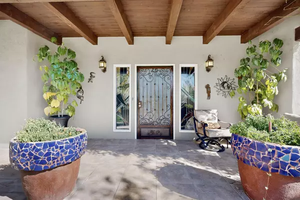 Albuquerque, NM 87105,2609 Pajarito Meadows RD SW