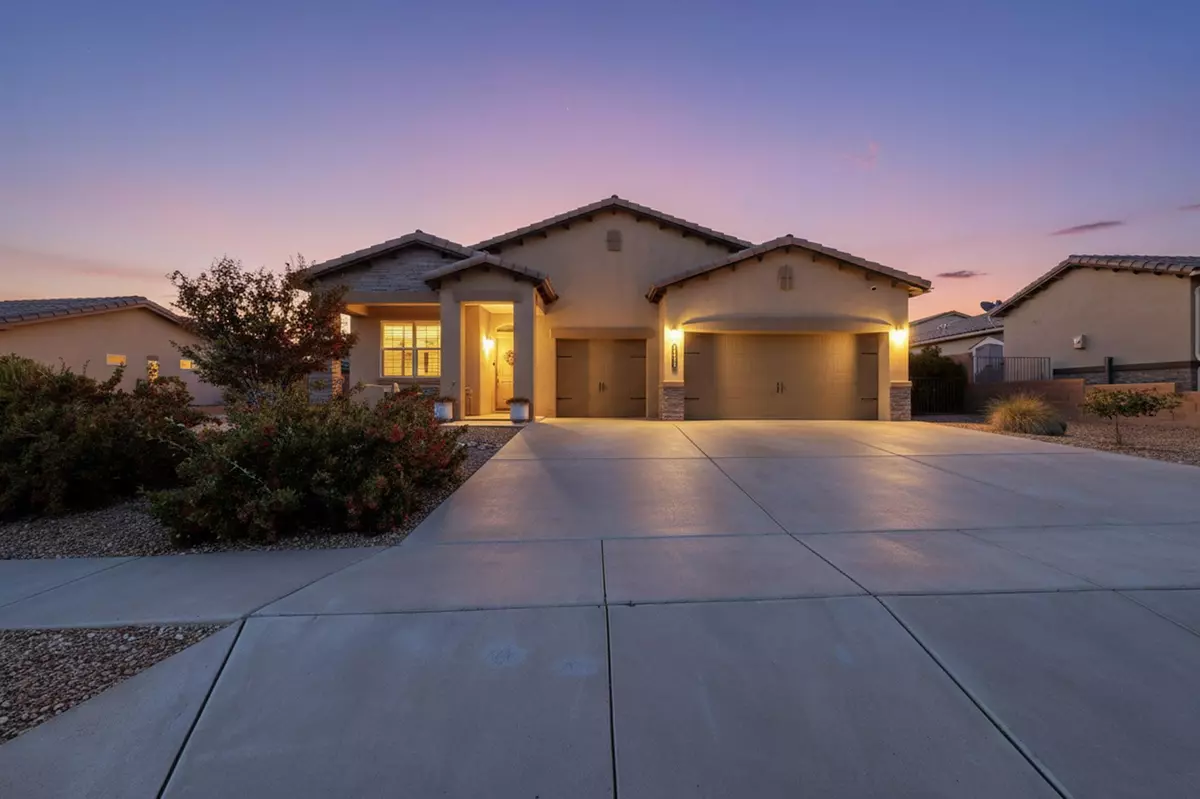 Rio Rancho, NM 87124,2825 Arce LN SE