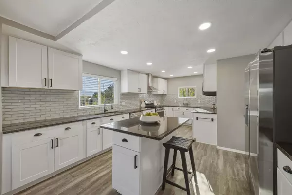 Albuquerque, NM 87108,1601 Anderson PL SE