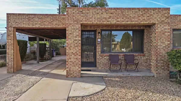 Albuquerque, NM 87107,528 Gene CT NW