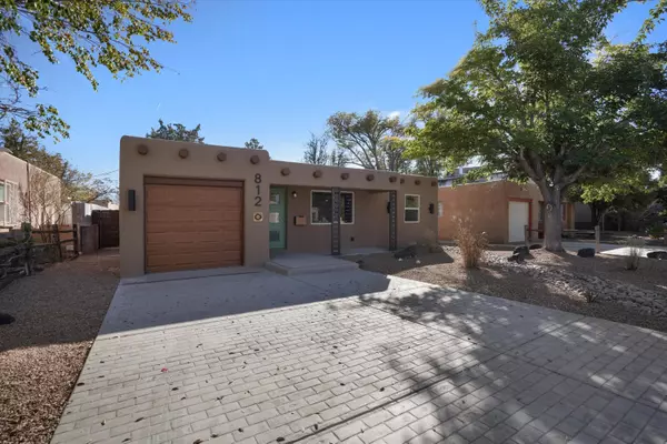 Albuquerque, NM 87108,812 Valencia DR NE