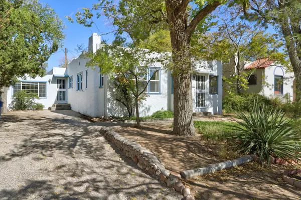 Albuquerque, NM 87106,3615 Campus BLVD NE