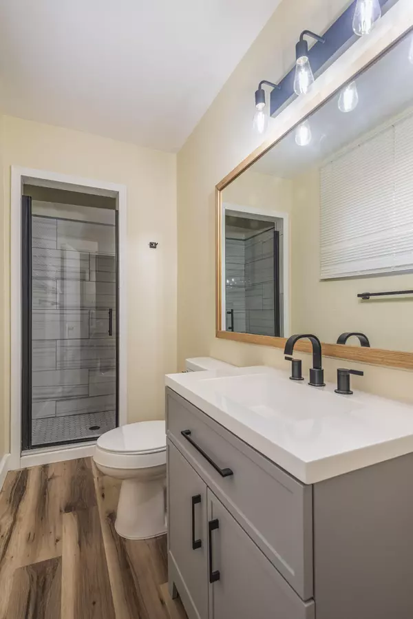 Albuquerque, NM 87110,1109 Espanola ST NE