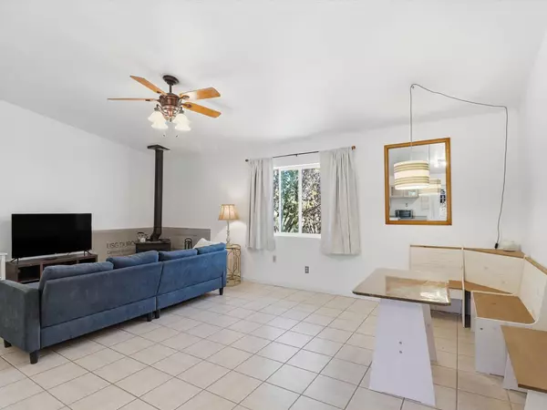 Edgewood, NM 87015,655 Frost RD