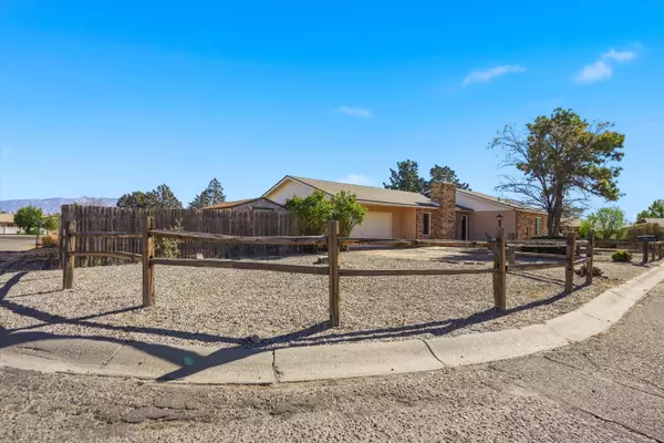 Rio Rancho, NM 87124,1330 Sage Brush CT SE