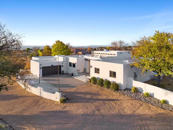 Albuquerque, NM 87122,10809 Anaheim AVE NE