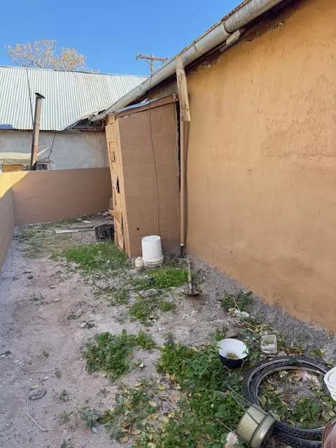 Socorro, NM 87801,207 Mt Carmel AVE