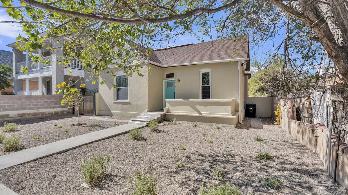 Albuquerque, NM 87102,415 Arno ST SE