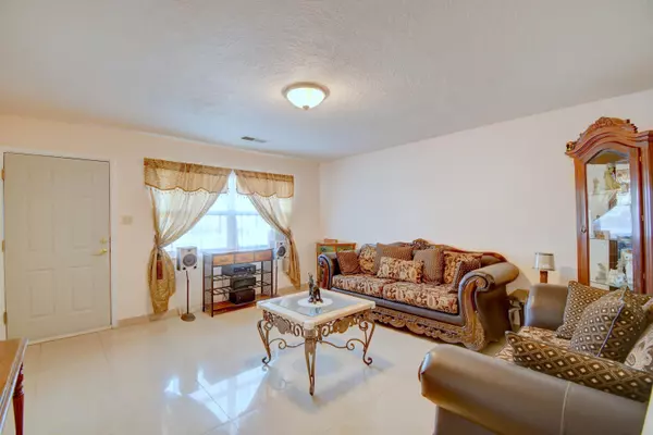 Albuquerque, NM 87121,7500 Frederick LN SW