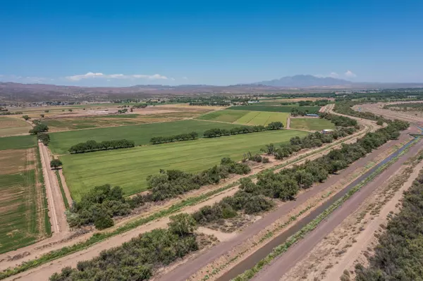 Polvadera, NM 87828,742 NM 408 Pembroke Farm