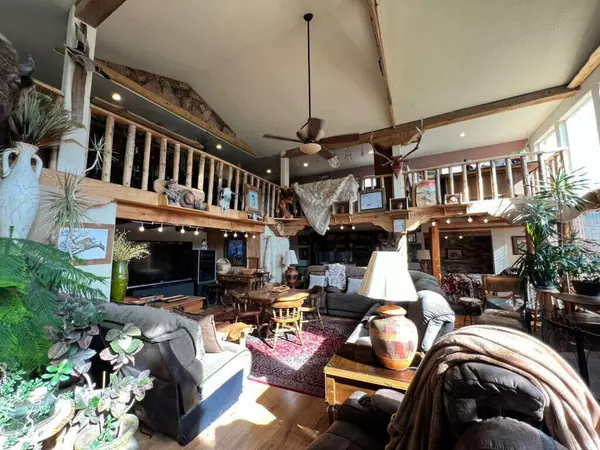 Mountainair, NM 87036,780 Red Bluff RD