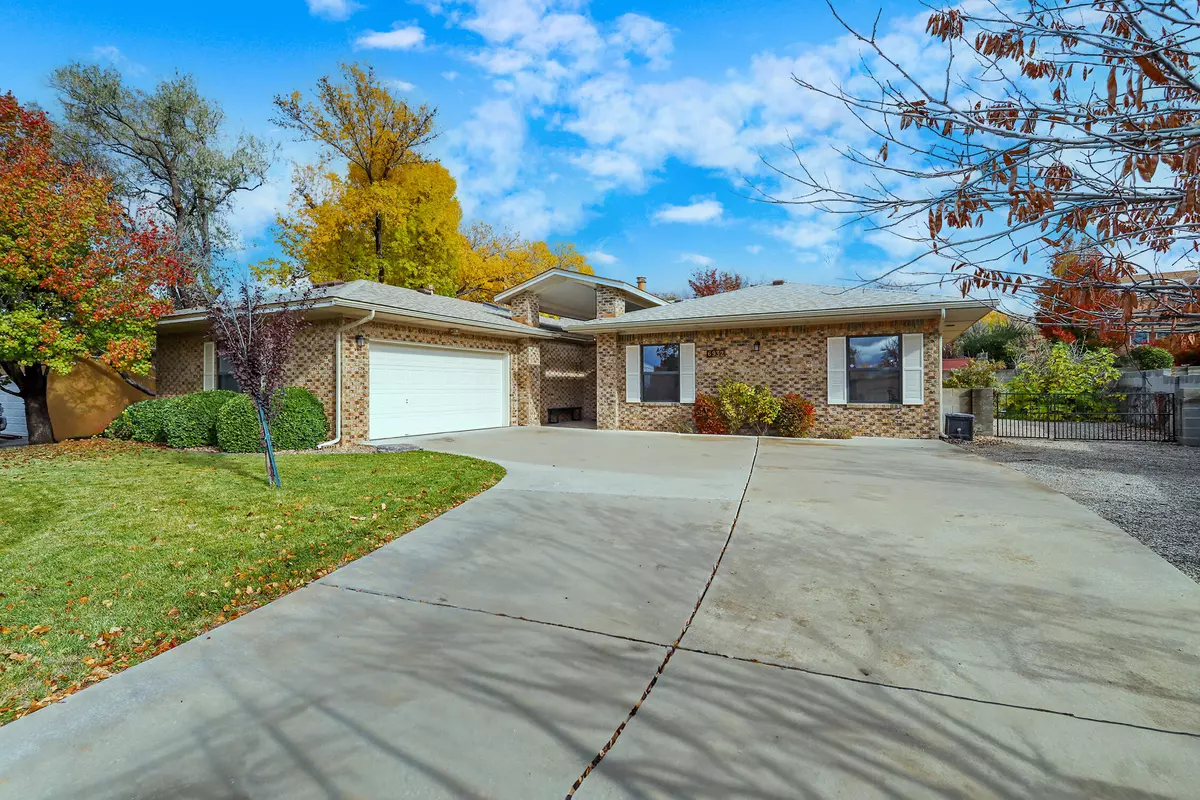 Albuquerque, NM 87111,6932 Brandywine LOOP NE