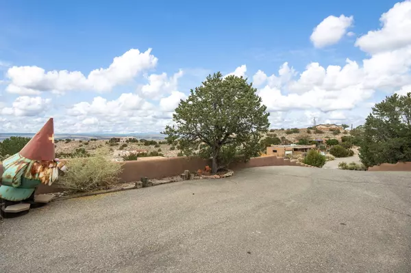 Placitas, NM 87043,10 Las Huertas RD