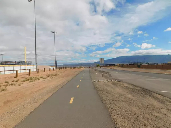 Rio Rancho, NM 87144,6628 Hamilton RD NE