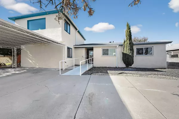 Albuquerque, NM 87110,1409 Cagua DR NE