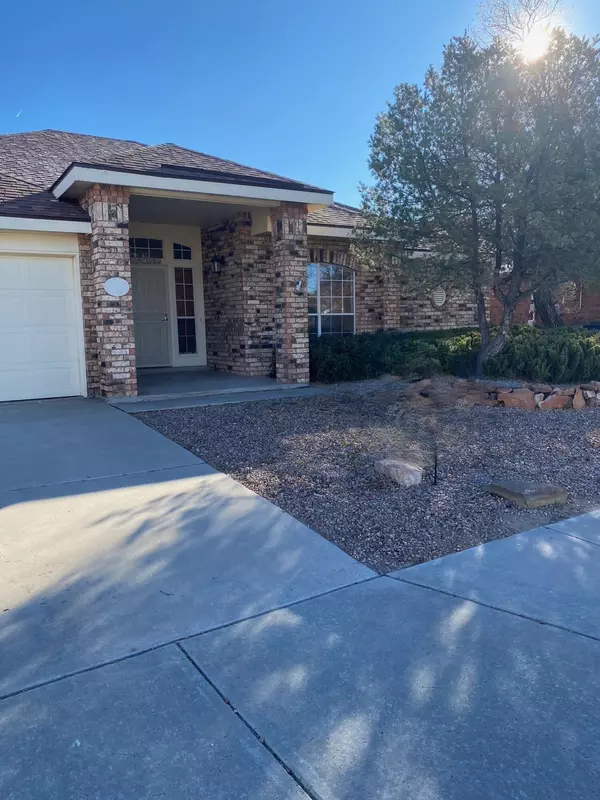 2208 Parkwest DR NW, Albuquerque, NM 87120