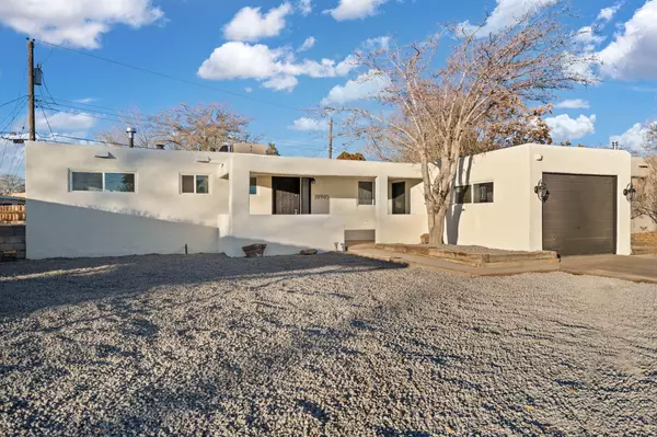 Albuquerque, NM 87112,10905 Woodland AVE NE