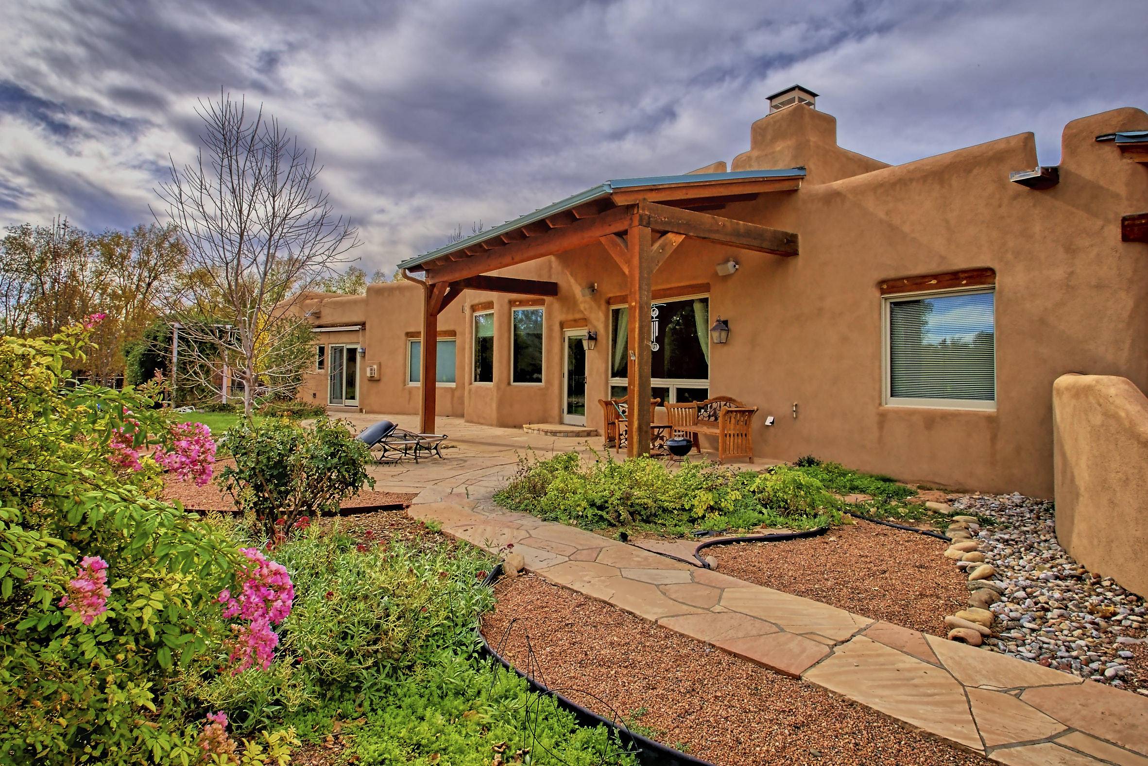 Corrales, NM 87048,340 Faculty Lane