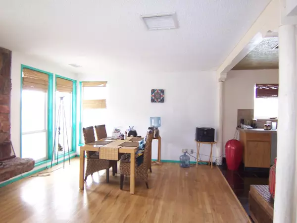 Placitas, NM 87043,5 AL PIE DE LA LOMA