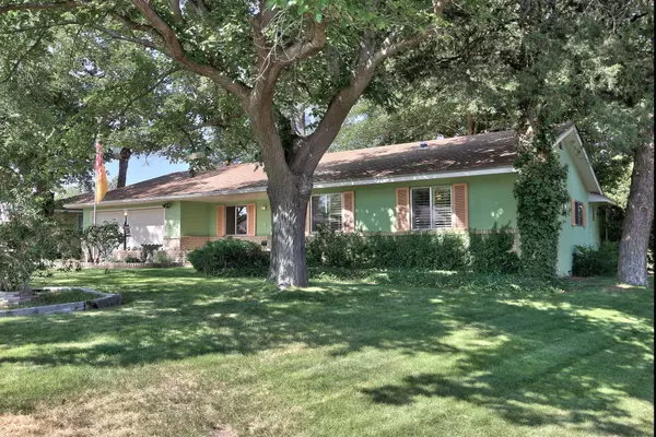3509 Stardust DR NE, Albuquerque, NM 87110
