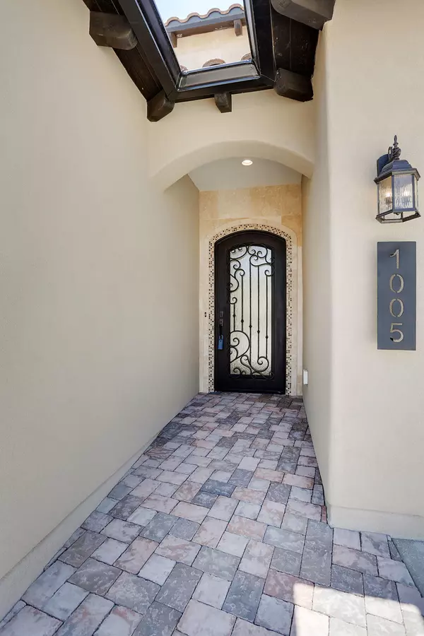 Bernalillo, NM 87004,1005 C De Baca