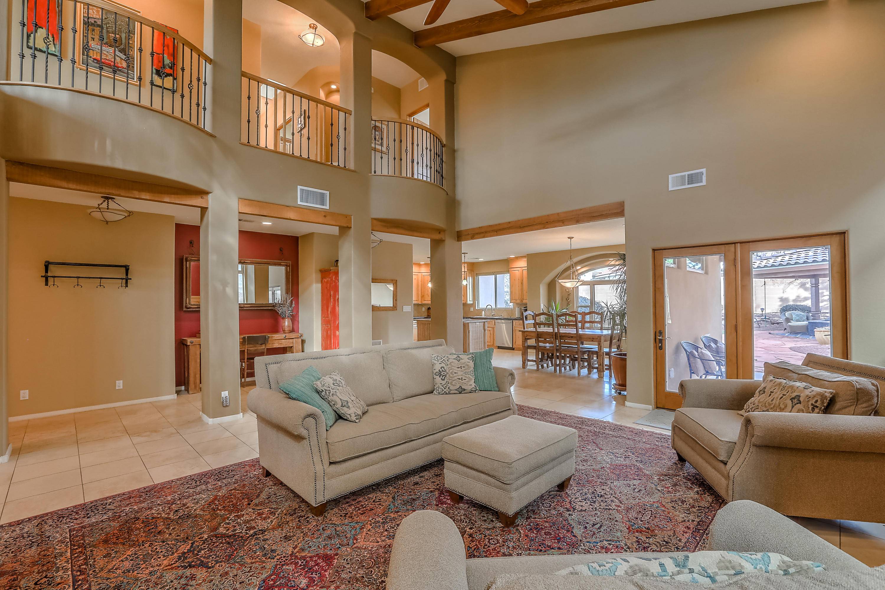 Albuquerque, NM 87122,9104 DESERT CT NE