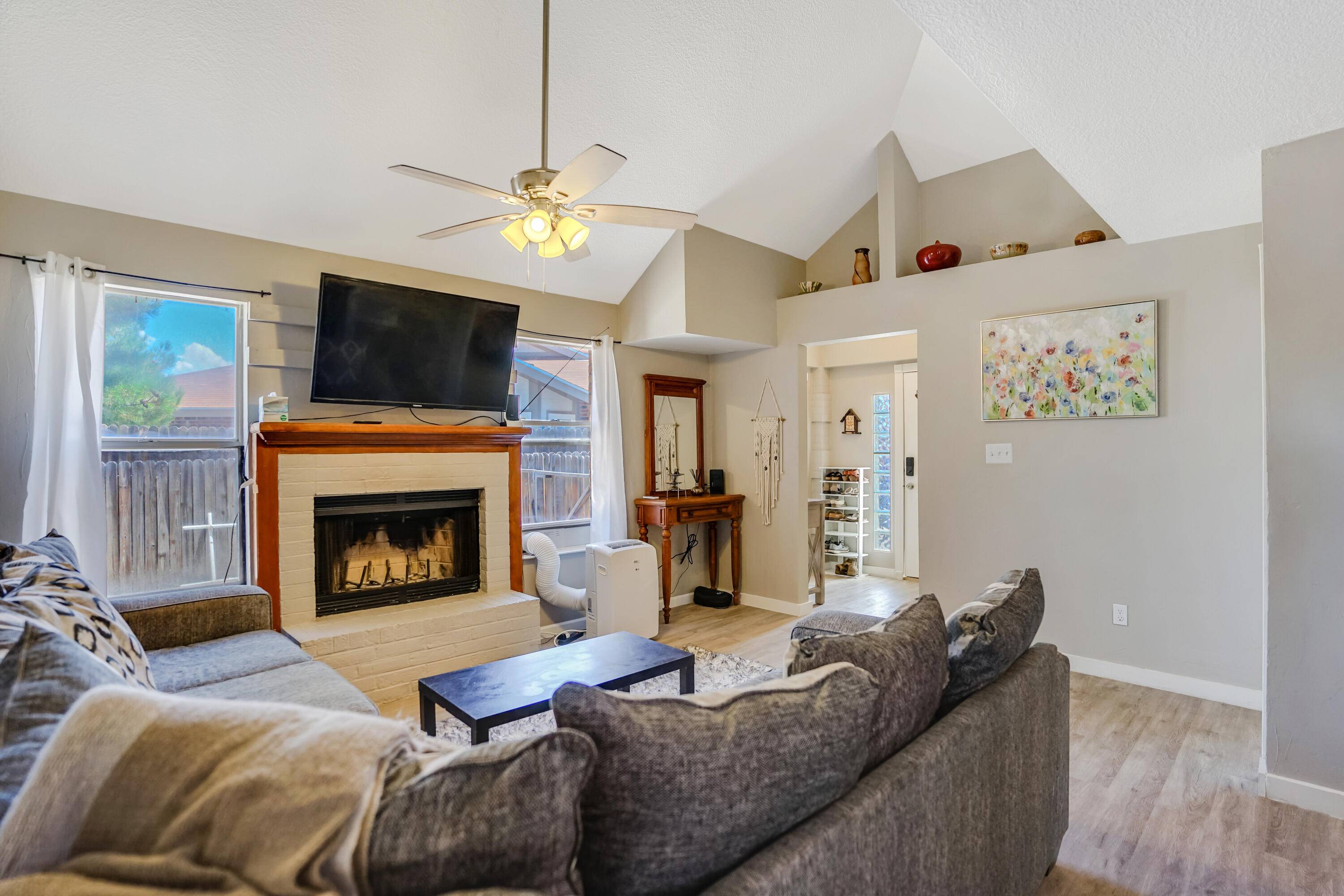 Albuquerque, NM 87120,5301 Gold Rush DR NW