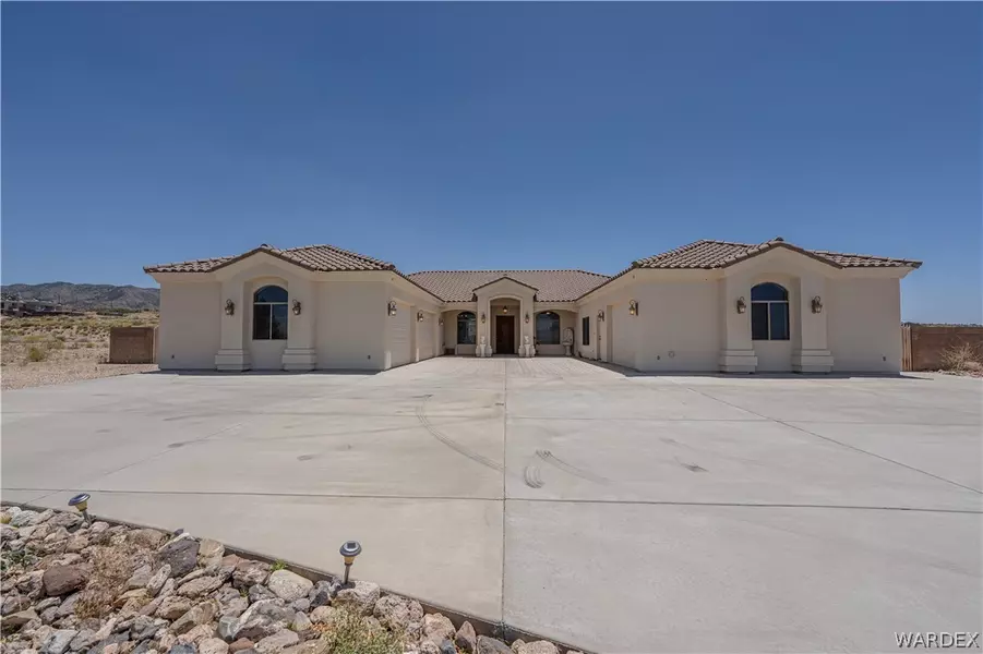 1164 S Copper Wind LN, Kingman, AZ 86401