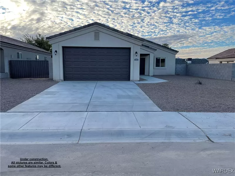 3294 E Farm Crest AVE, Kingman, AZ 86409