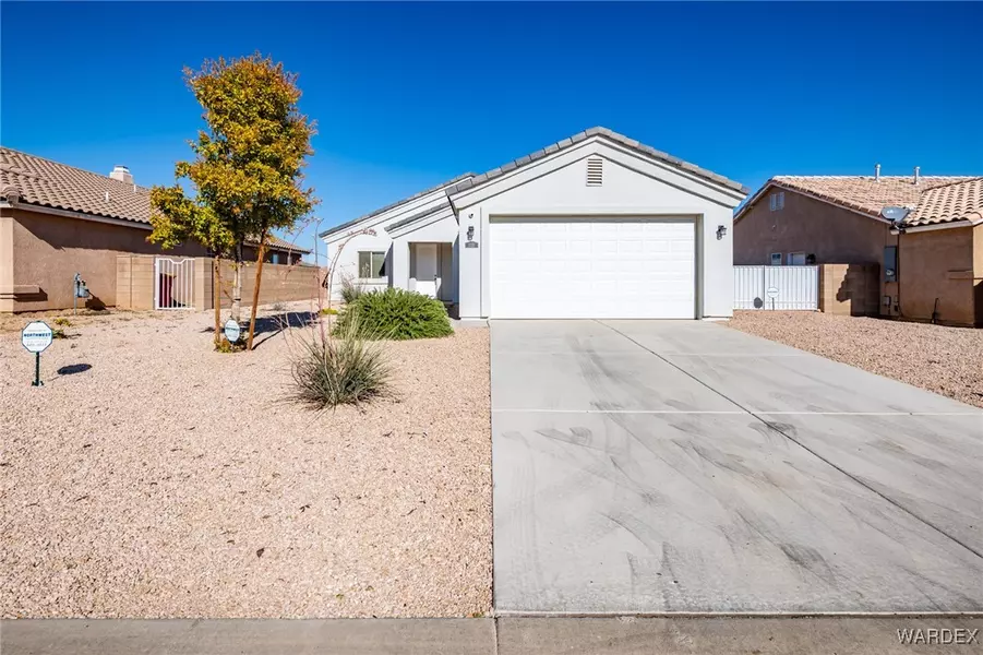 3321 E El Tovar AVE, Kingman, AZ 86409