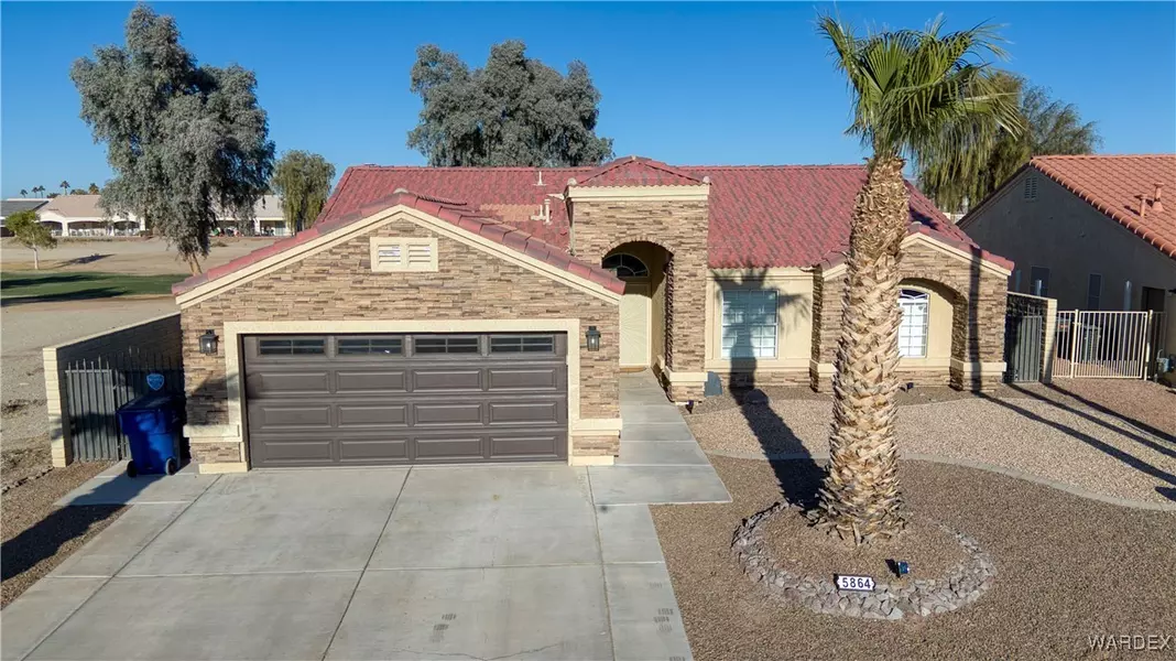 5864 S Desert Lakes DR, Fort Mohave, AZ 86426