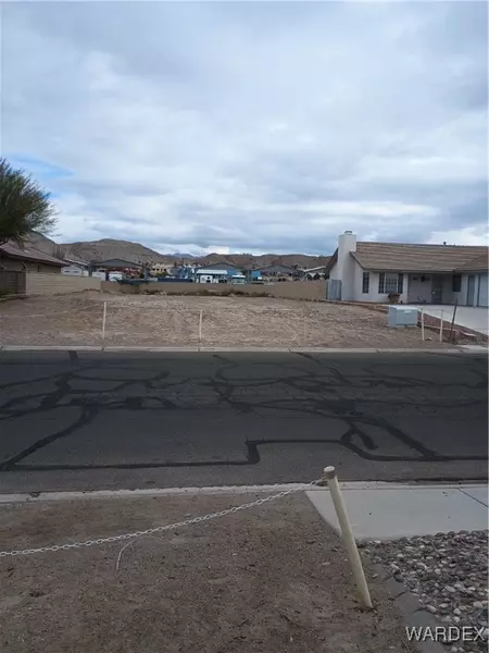 2920 Country Club DR, Bullhead City, AZ 86442