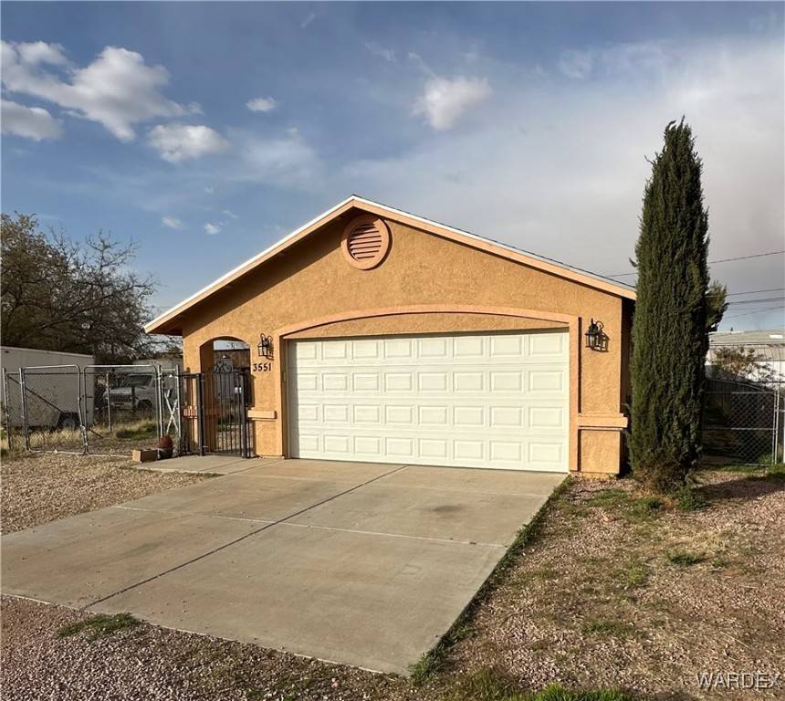 Kingman, AZ 86409,3551 E Warbler LN