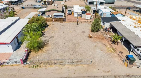 1919 Avalon DR, Bullhead City, AZ 86442
