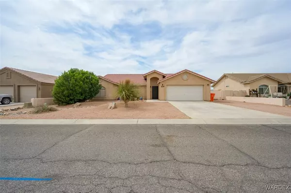 519 S San Pedro RD, Golden Valley, AZ 86413