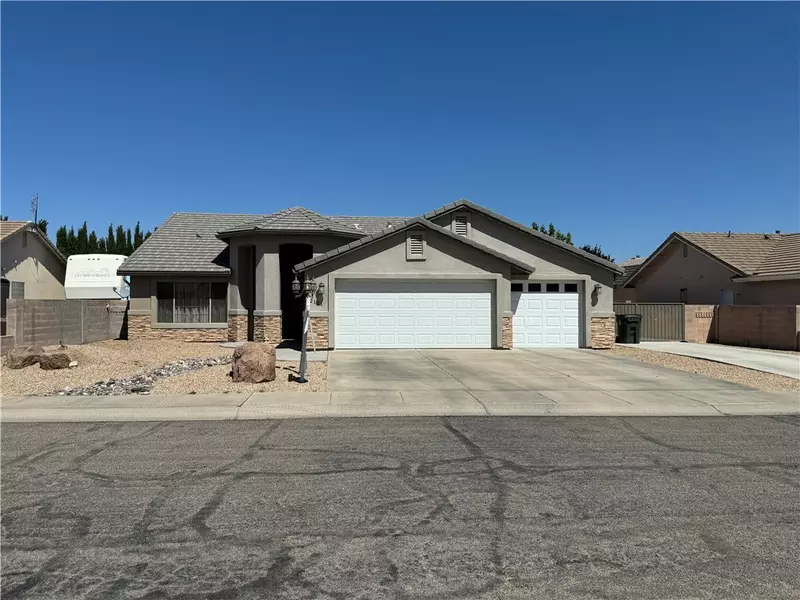 2121 Dale Evans WAY, Kingman, AZ 86409