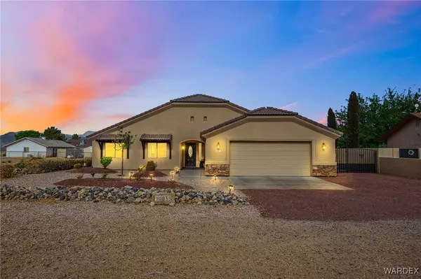 10033 N Concho DR, Kingman, AZ 86401
