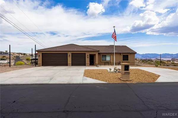 3990 Blackhawk DR, Lake Havasu, AZ 86406