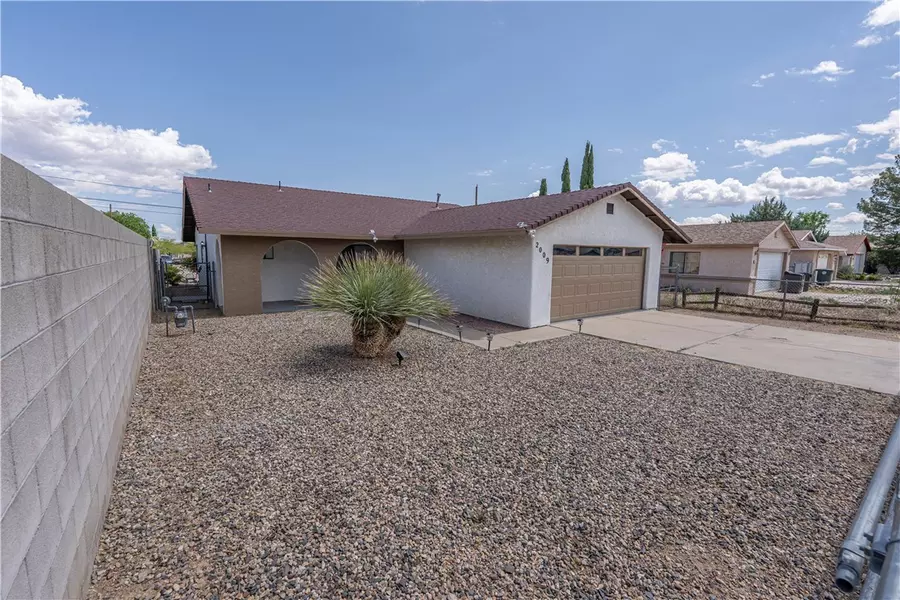 2009 Mullen AVE, Kingman, AZ 86401