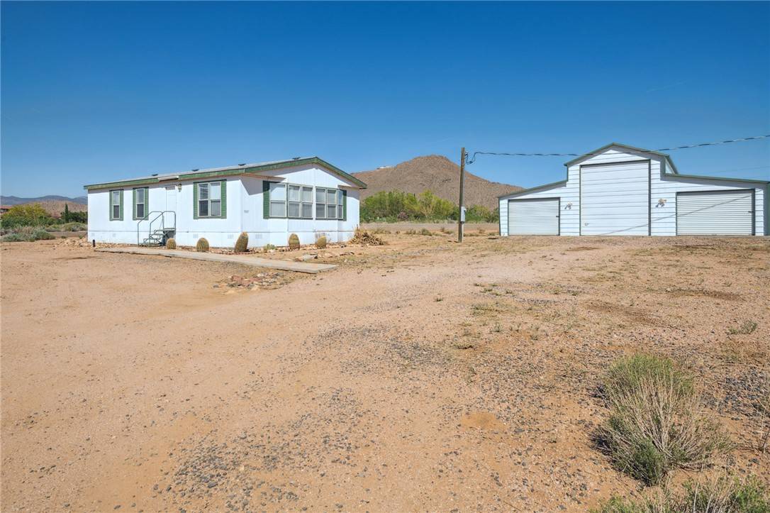 7695 E Saint Martin LN, Kingman, AZ 86401