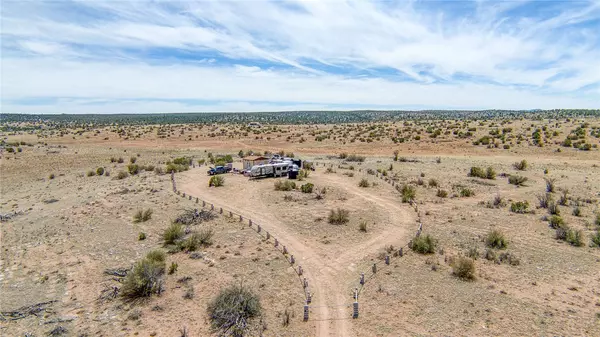301-34-020 N James Sheriff RD, Seligman, AZ 86337