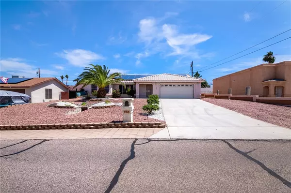 448 Meadows DR, Lake Havasu, AZ 86404