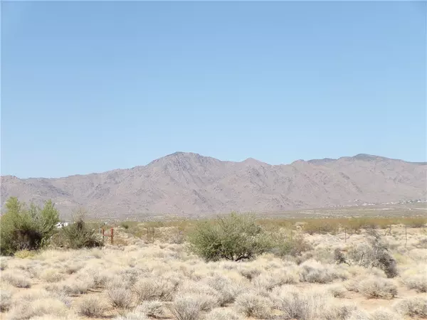Lot 13 N Ajo RD, Golden Valley, AZ 86413
