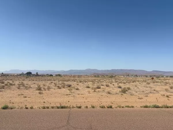 7839 E Chaparral DR, Kingman, AZ 86401