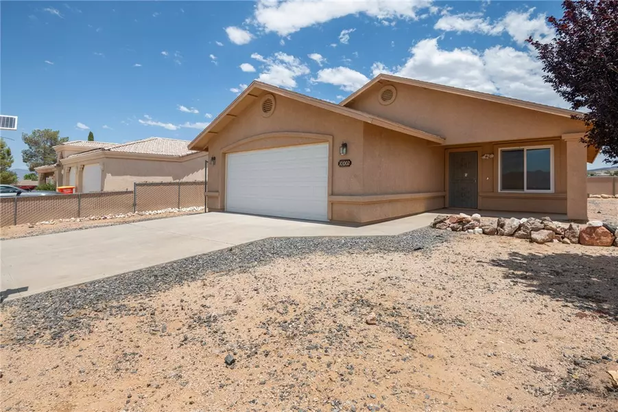 10002 N Concho DR, Kingman, AZ 86401
