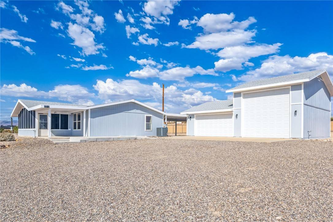 2245 Booster DR, Bullhead City, AZ 86442