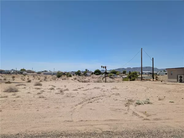 4774 E Channel PL, Topock, AZ 86436