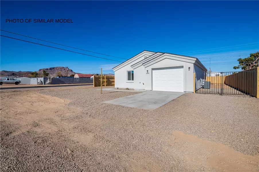 2125 E Butler AVE, Kingman, AZ 86409