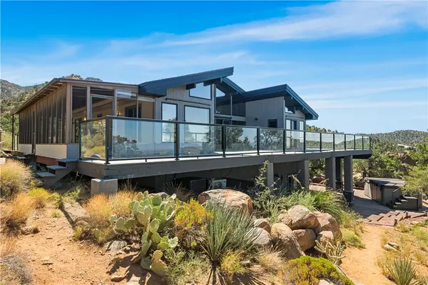 4825 E Buckboard TRL, Kingman, AZ 86401